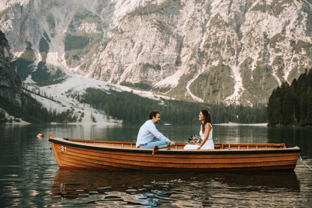 Svatba v Itálii u Lago di Braies