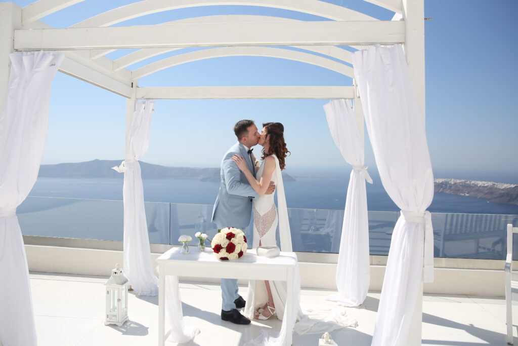 svatba v Řecku na Santorini